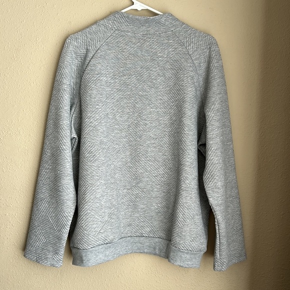 Women’s pullover, no tags. Fun stitching pattern. - Picture 5 of 5